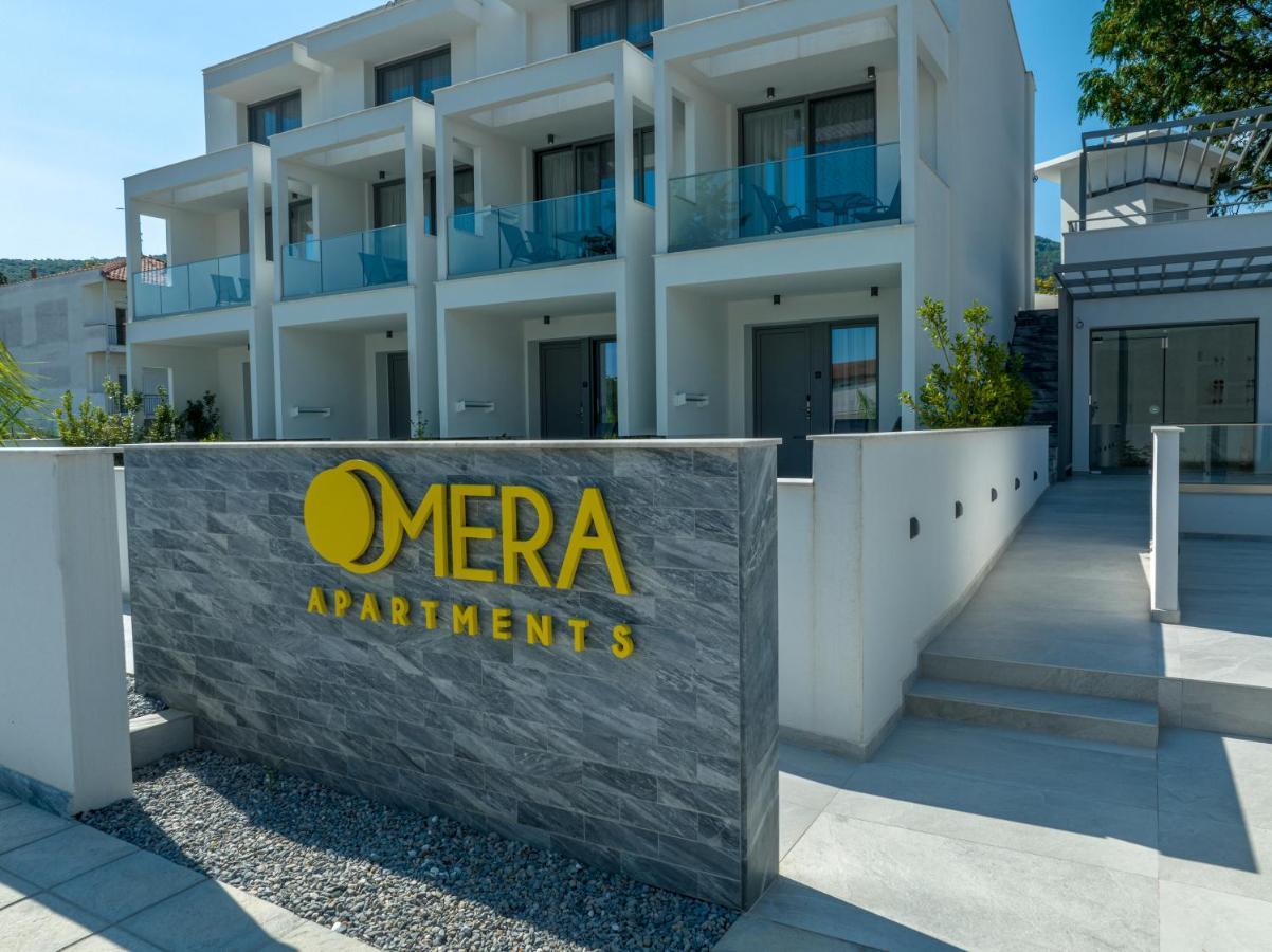 Mera Apartments สตาวรอส ภายนอก รูปภาพ
