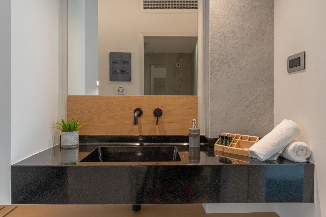 Mera Apartments สตาวรอส ภายนอก รูปภาพ