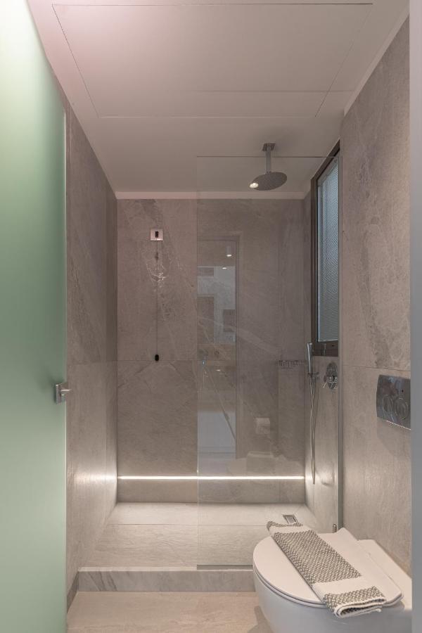 Mera Apartments สตาวรอส ภายนอก รูปภาพ