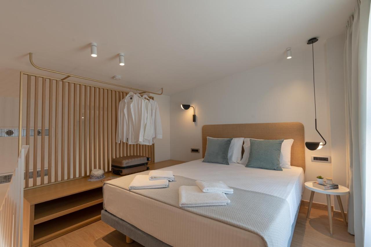 Mera Apartments สตาวรอส ภายนอก รูปภาพ
